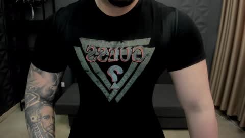 Snapshot of tonywilcoxx chatting on March 8, 2025, 8:44 am TonyWilcox online show from March 8, 2025, 8:44 am