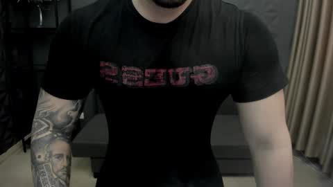 Snapshot of tonywilcoxx chatting on March 9, 2025, 11:25 am TonyWilcox online show from March 9, 2025, 11:25 am