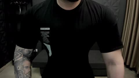 Snapshot of tonywilcoxx chatting on March 11, 2025, 5:05 am TonyWilcox online show from March 11, 2025, 5:05 am