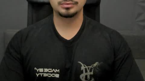 Snapshot of tonywilcoxx chatting on October 28, 2025, 5:55 am TonyWilcox online show from October 28, 2025, 5:55 am