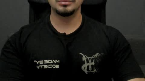 Snapshot of tonywilcoxx chatting on November 23, 2025, 6:13 am TonyWilcox online show from November 23, 2025, 6:13 am