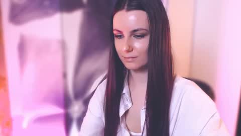 Snapshot of too_beautiful chatting on February 16, 2025, 10:10 am Elizabeth online show from February 16, 2025, 10:10 am