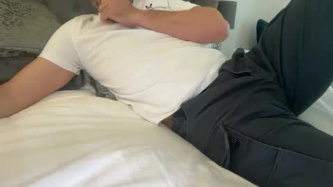 too_naughty online show from November 14, 2025, 10:47 am