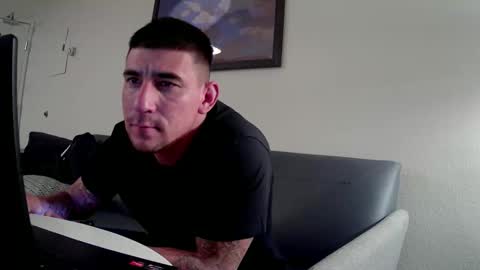 Snapshot of toomuchsmoke chatting on March 2, 2025, 3:56 am toomuchsmoke online show from March 2, 2025, 3:56 am