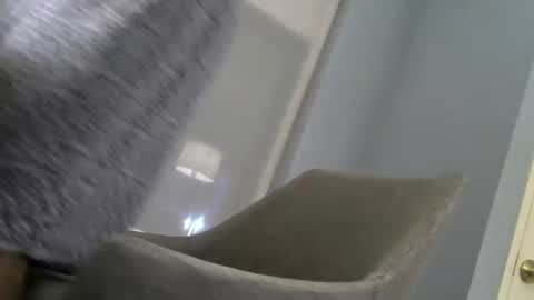 Snapshot of toomuchsmoke chatting on September 18, 2025, 10:06 am toomuchsmoke online show from September 18, 2025, 10:06 am