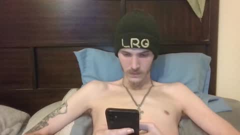 Snapshot of tootall803 chatting on December 26, 2024, 11:35 pm TooTall803 online show from December 26, 2024, 11:35 pm