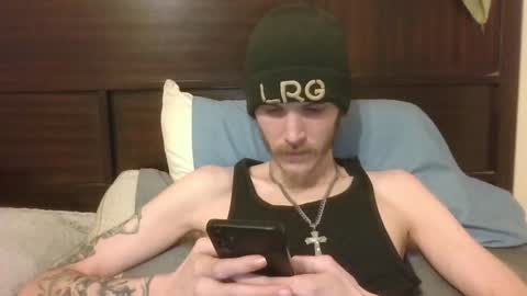 Snapshot of tootall803 chatting on February 1, 2025, 4:46 am TooTall803 online show from February 1, 2025, 4:46 am