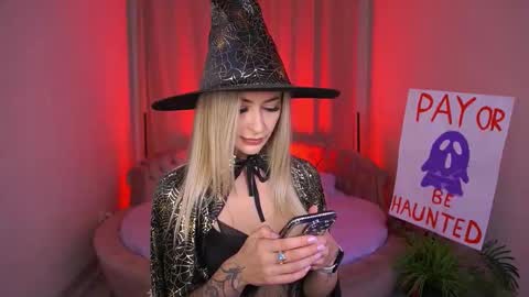 top_grace online show from October 31, 2025, 11:06 pm