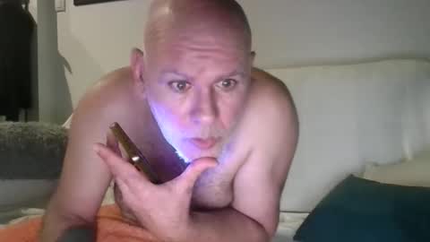 Snapshot of topati74 chatting on October 16, 2025, 5:58 pm topati74 online show from October 16, 2025, 5:58 pm