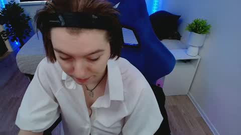 Snapshot of topcranberry chatting on February 22, 2025, 9:34 am topcranberry online show from February 22, 2025, 9:34 am