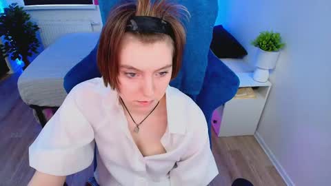 Snapshot of topcranberry chatting on February 25, 2025, 7:20 am topcranberry online show from February 25, 2025, 7:20 am