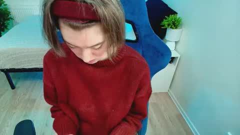 Snapshot of topcranberry chatting on September 19, 2025, 10:43 pm topcranberry online show from September 19, 2025, 10:43 pm