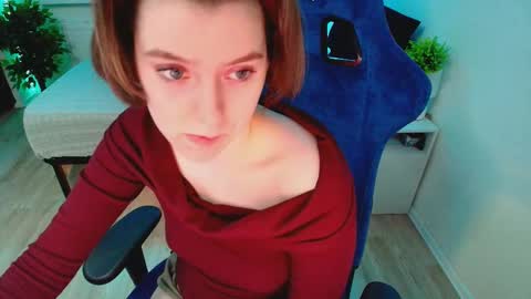 Snapshot of topcranberry chatting on October 3, 2025, 6:16 pm topcranberry online show from October 3, 2025, 6:16 pm