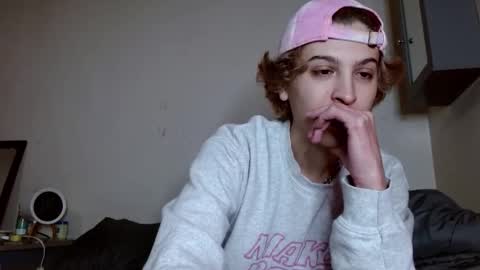 TopZaddy online show from November 12, 2025, 6:25 am