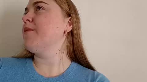 Snapshot of tori_blond chatting on March 7, 2025, 6:46 am tori_blond online show from March 7, 2025, 6:46 am