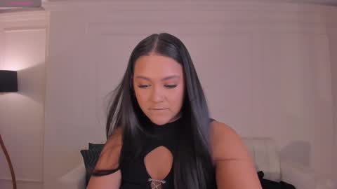 Snapshot of toricross1 chatting on November 13, 2025, 1:54 pm Tori Cross online show from November 13, 2025, 1:54 pm