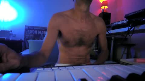 Snapshot of torosko chatting on November 16, 2025, 6:02 pm Torosko online show from November 16, 2025, 6:02 pm