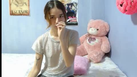 torvi_69 online show from November 11, 2025, 6:08 pm