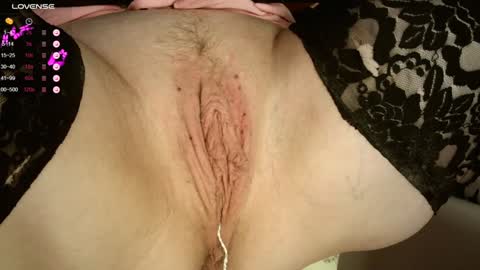 toxiquenude online show from December 15, 2024, 1:54 pm