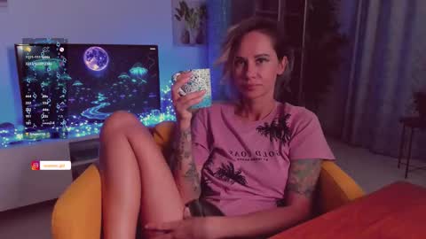 Snapshot of trafka_murafka chatting on October 23, 2025, 9:35 pm Hey my name is Kiri Kiri online show from October 23, 2025, 9:35 pm