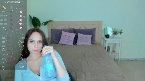 Kate online show from January 24, 2025, 11:48 am