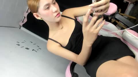 Snapshot of transbigcockrhian chatting on February 12, 2025, 2:32 pm Rhiane online show from February 12, 2025, 2:32 pm