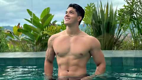 Snapshot of travis_joplinn chatting on December 3, 2025, 12:07 am travis joplin online show from December 3, 2025, 12:07 am