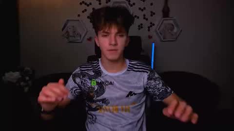 Snapshot of travis_wolf_ chatting on September 20, 2025, 8:48 am Travis online show from September 20, 2025, 8:48 am