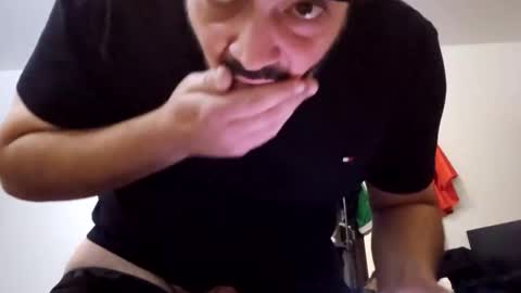 Snapshot of traxxxman1 chatting on October 22, 2025, 11:48 pm traxxxman1 online show from October 22, 2025, 11:48 pm