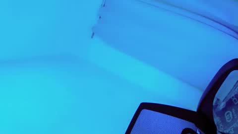 YOUR SLUT online show from February 9, 2025, 12:30 pm