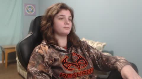 Snapshot of treejeanne chatting on December 14, 2024, 8:08 pm TreeJeanne online show from December 14, 2024, 8:08 pm