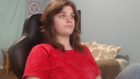 Snapshot of treejeanne chatting on December 19, 2024, 4:24 pm TreeJeanne online show from December 19, 2024, 4:24 pm