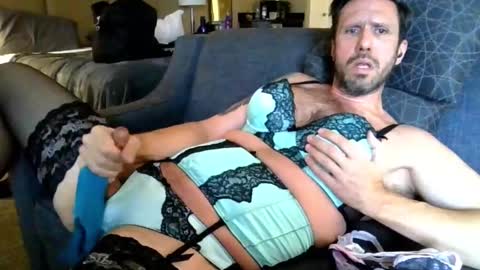 Snapshot of triciawu22 chatting on January 3, 2025, 4:06 pm triciawu22 online show from January 3, 2025, 4:06 pm