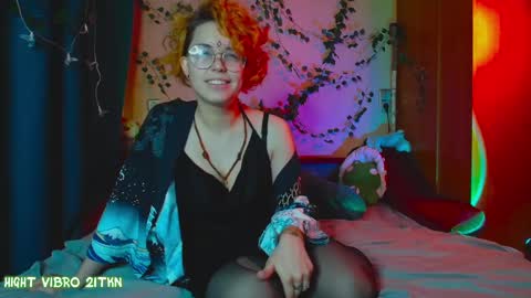 Snapshot of trickykitsune chatting on March 7, 2025, 4:00 pm trickykitsune online show from March 7, 2025, 4:00 pm
