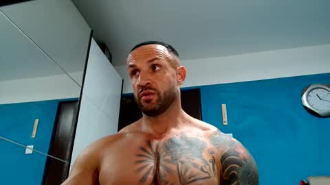 Snapshot of tridentmuscles chatting on October 16, 2025, 8:21 pm tridentmuscles online show from October 16, 2025, 8:21 pm