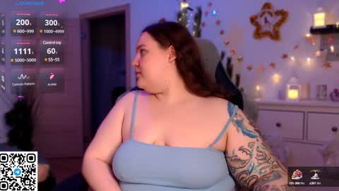 Snapshot of trinititi chatting on December 13, 2024, 6:27 pm Tina online show from December 13, 2024, 6:27 pm