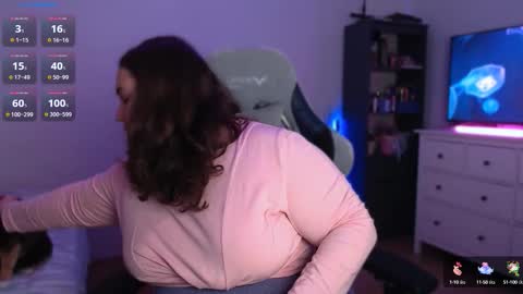 Snapshot of trinititi chatting on September 29, 2025, 8:19 am Tina online show from September 29, 2025, 8:19 am