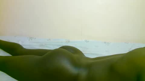 Tris6 online show from December 13, 2025, 8:04 pm