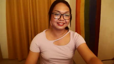 trisha online show from September 18, 2025, 1:02 pm