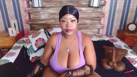 Snapshot of trixiemar chatting on October 17, 2025, 2:52 pm TrixieMar online show from October 17, 2025, 2:52 pm