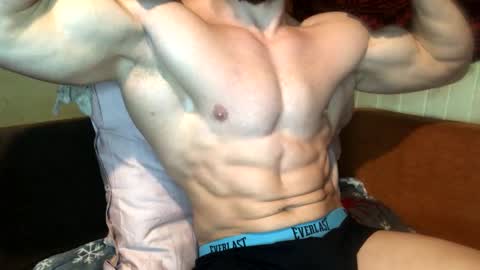 Snapshot of troncq chatting on March 9, 2025, 8:07 am Troncq online show from March 9, 2025, 8:07 am