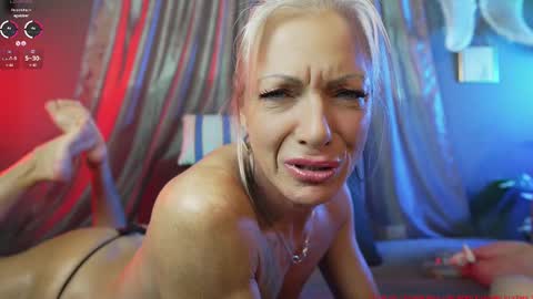 Snapshot of trophy_milf chatting on February 21, 2025, 3:32 pm Linda ONLYFANS Trophymilf1 Istagram trophymilf1 online show from February 21, 2025, 3:32 pm