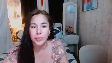 Snapshot of true_belle chatting on January 5, 2025, 7:17 am GODDESS  BELLE online show from January 5, 2025, 7:17 am
