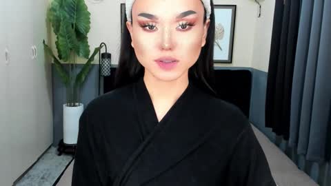 Saskia online show from November 20, 2025, 11:32 am