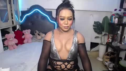 Snapshot of tsamandaxxx chatting on December 15, 2024, 4:04 pm tsamandaxxx online show from December 15, 2024, 4:04 pm