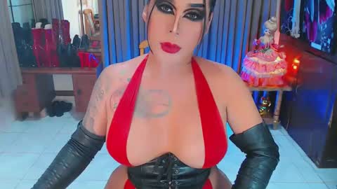 Snapshot of tsbubblebutt chatting on February 8, 2025, 9:03 am Tsbubblebutt online show from February 8, 2025, 9:03 am