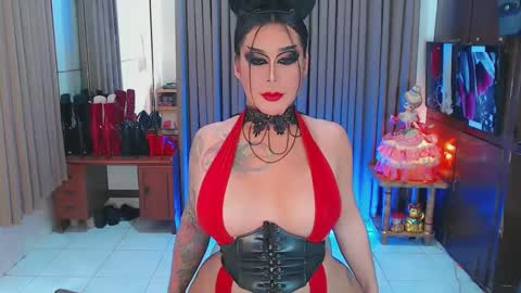 Snapshot of tsbubblebutt chatting on February 13, 2025, 8:17 am Tsbubblebutt online show from February 13, 2025, 8:17 am