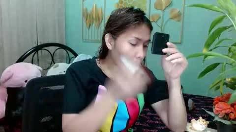 SHENA  online show from November 4, 2025, 6:40 pm