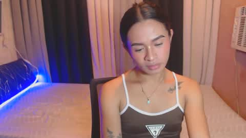 Snapshot of tskattyx chatting on October 1, 2025, 5:52 pm KATH DONT FORGET TO FOLLOW ME online show from October 1, 2025, 5:52 pm