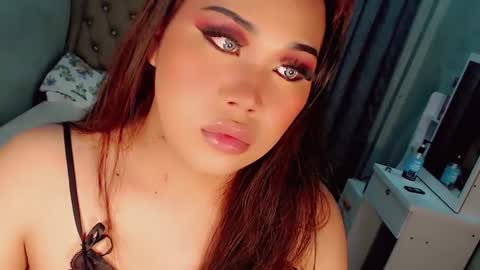 Snapshot of tsscarlett_xx chatting on February 11, 2025, 7:59 pm jayvie online show from February 11, 2025, 7:59 pm